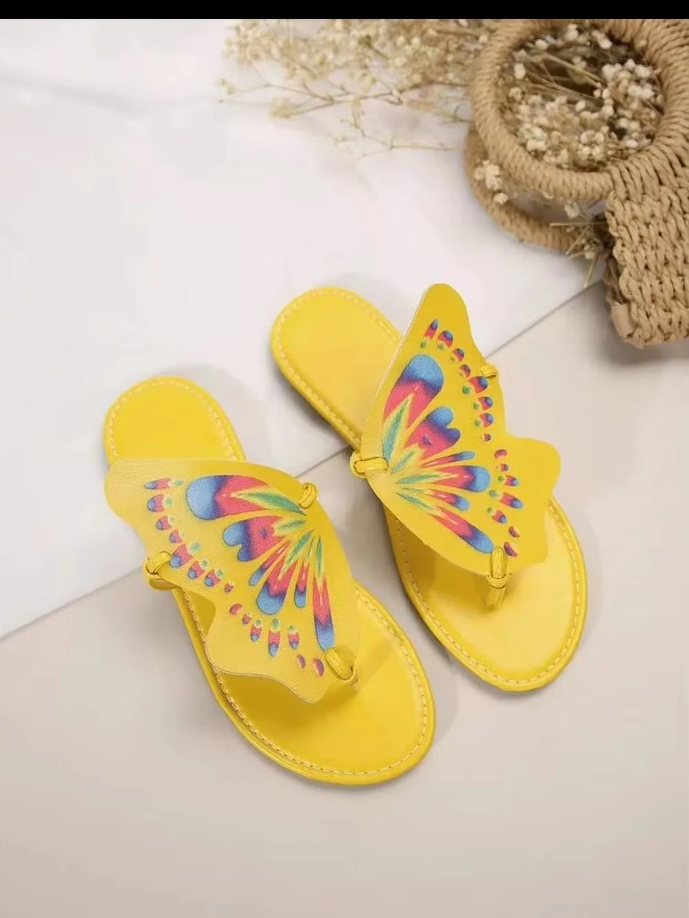 N/A bright yellow
