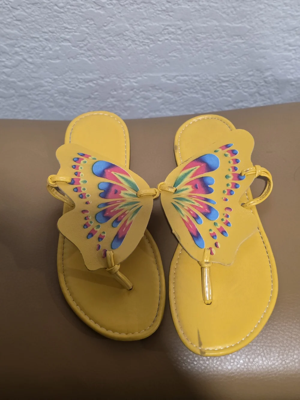 N/A bright yellow