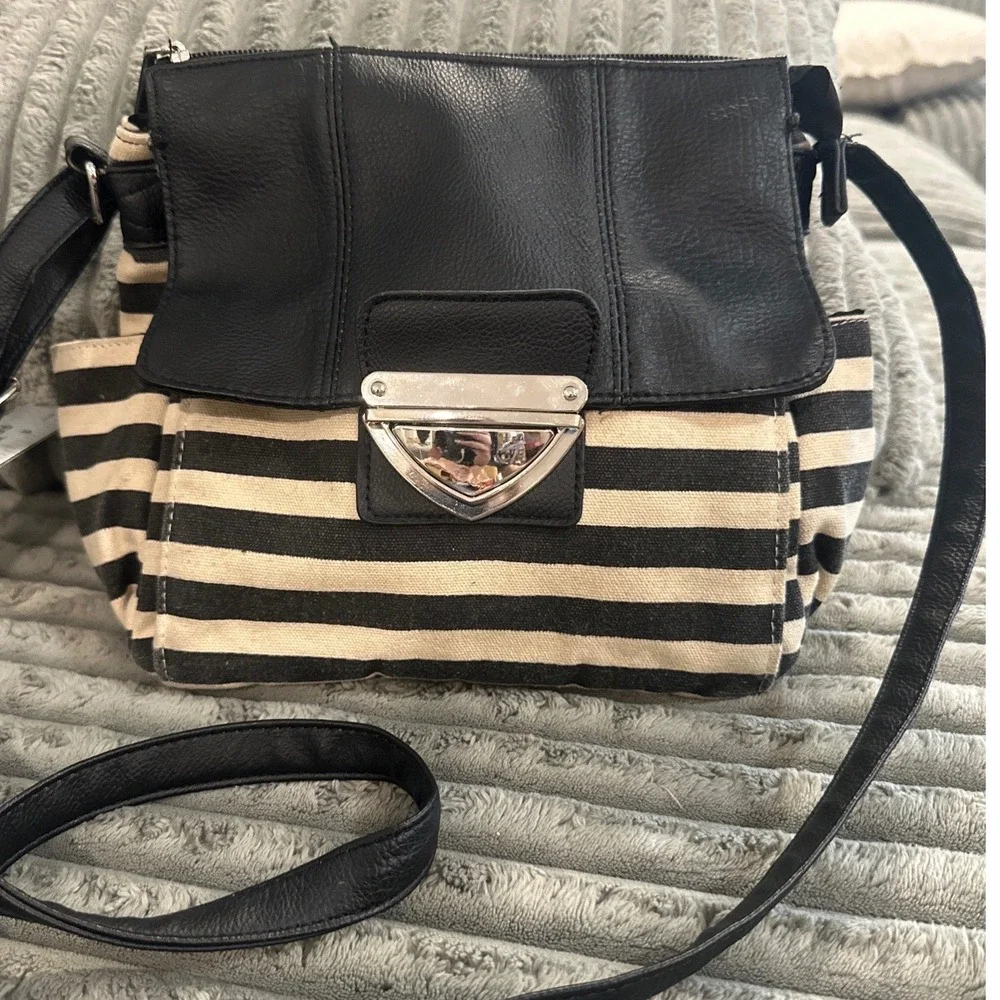 N/A bueno crossbody
