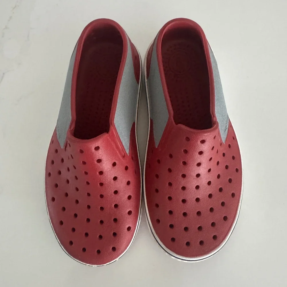 Native Miles Slip On Shoes Unisex Kid C12 Red Gray Perforated Waterproof Sneaker