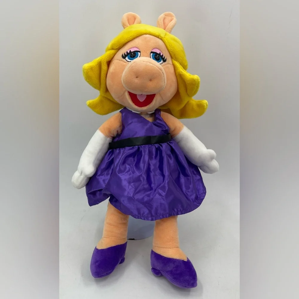 Scentsy Disney‎ Muppets Miss Piggy Stuffed 18” Plush (No Scent Pack Included)