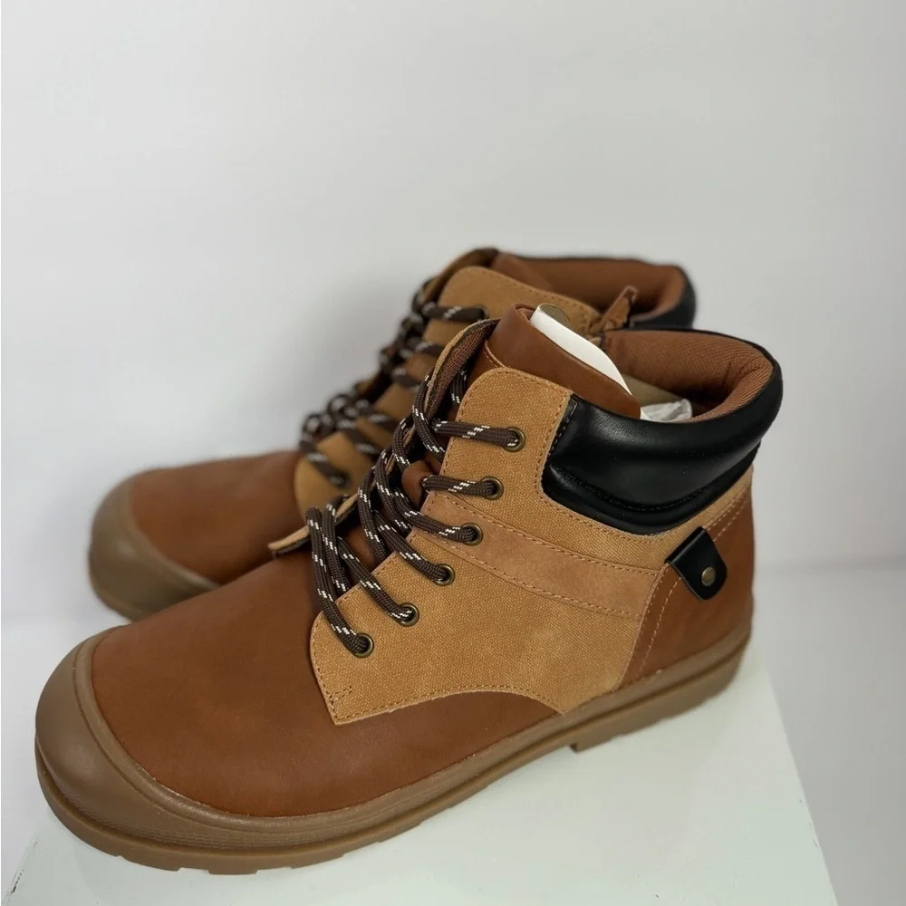 Sonoma Boots Boys Size 6 NEW