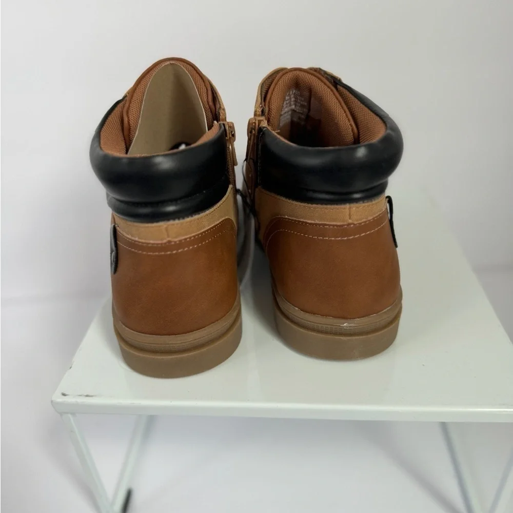 Sonoma Boots Boys Size 6 NEW