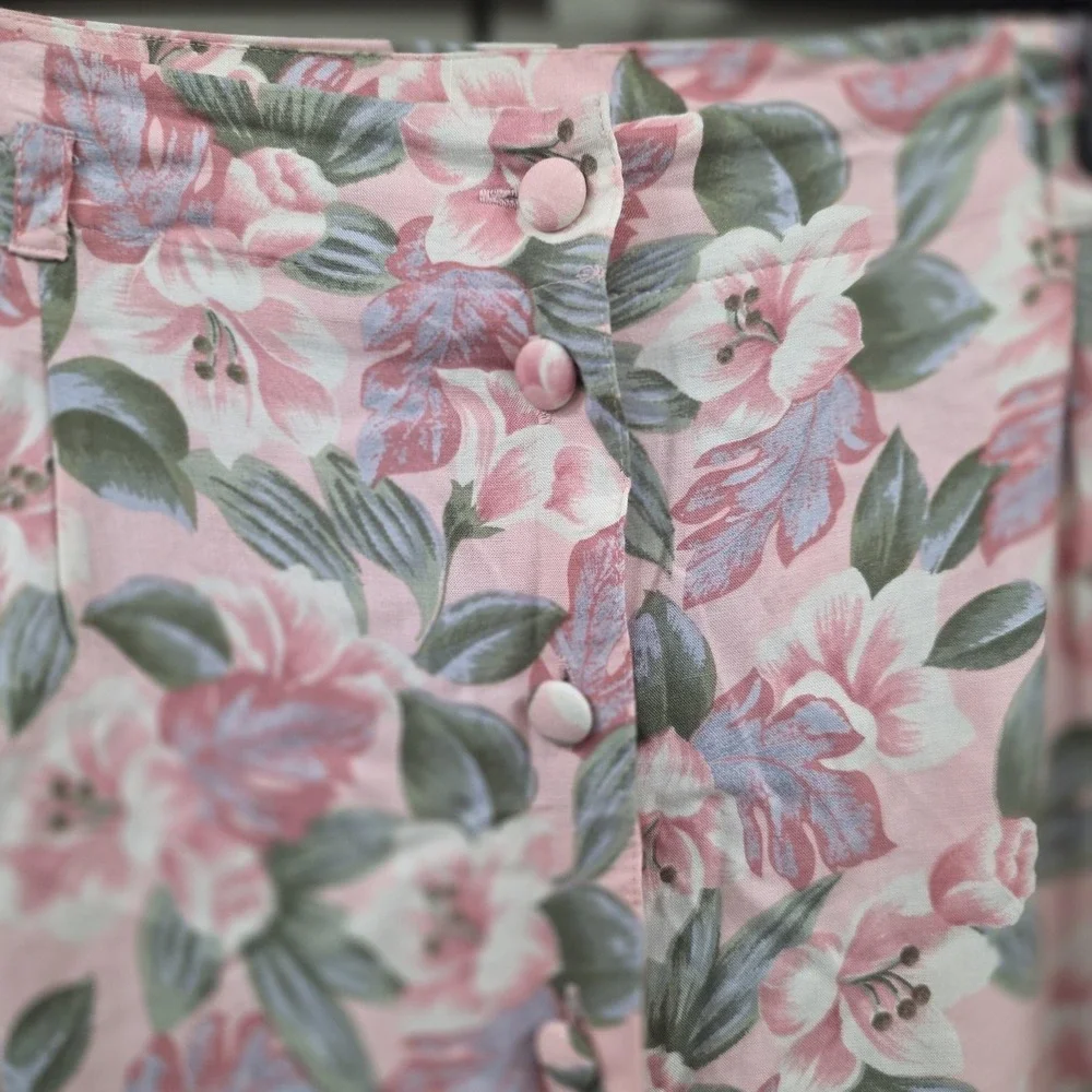 Sag Harbor lightweight floral