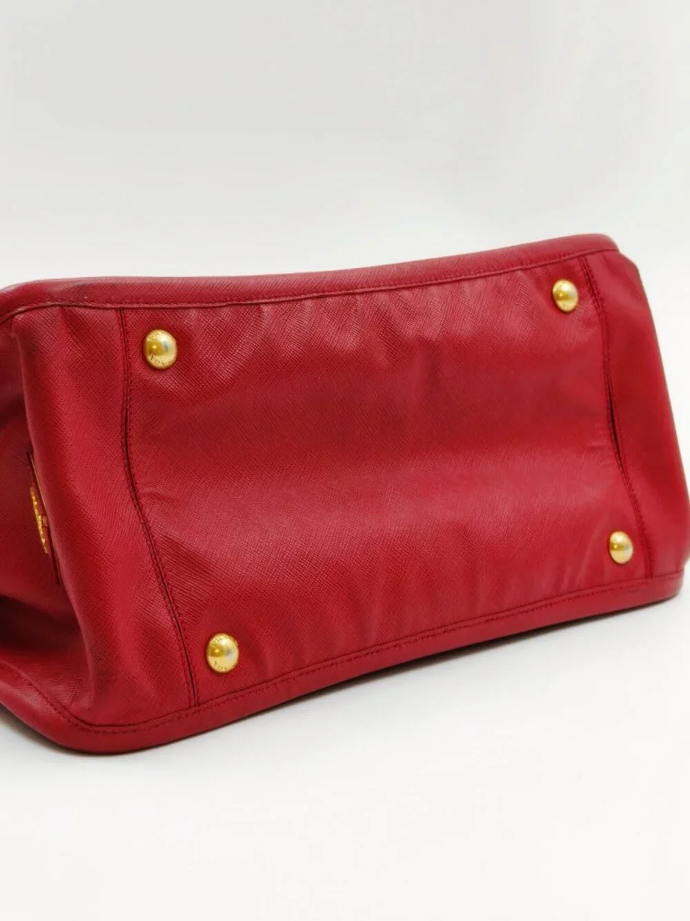 Prada beautiful pre