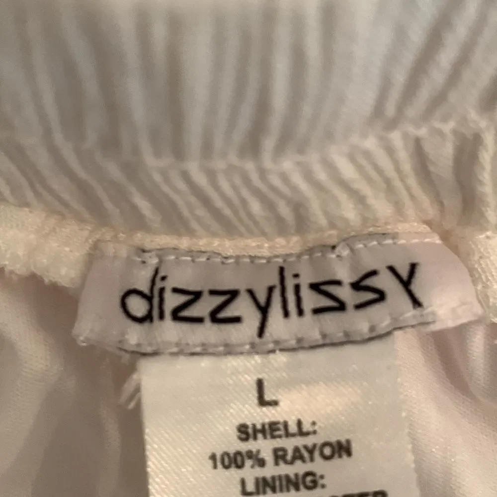 dizzy lissy dizzy hemline