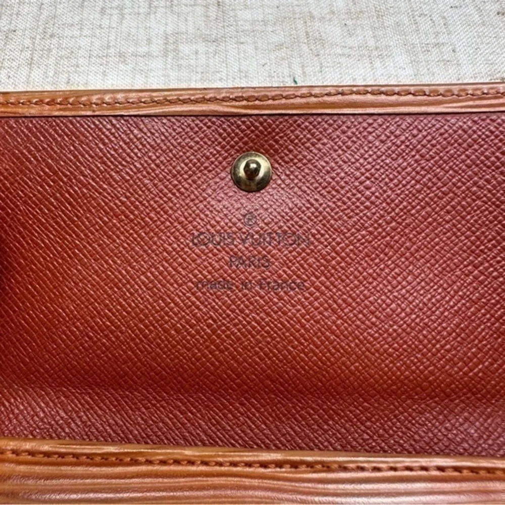 Louis Vuitton authentic louis