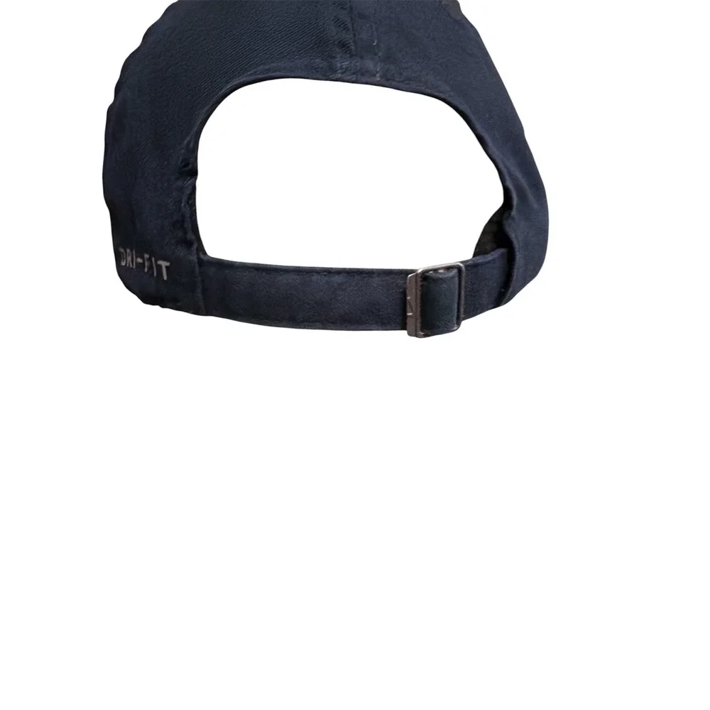 Nike Dri-FIT Navy Blue Adjustable slide Baseball Cap Gold Swoosh Hat‎  Mens