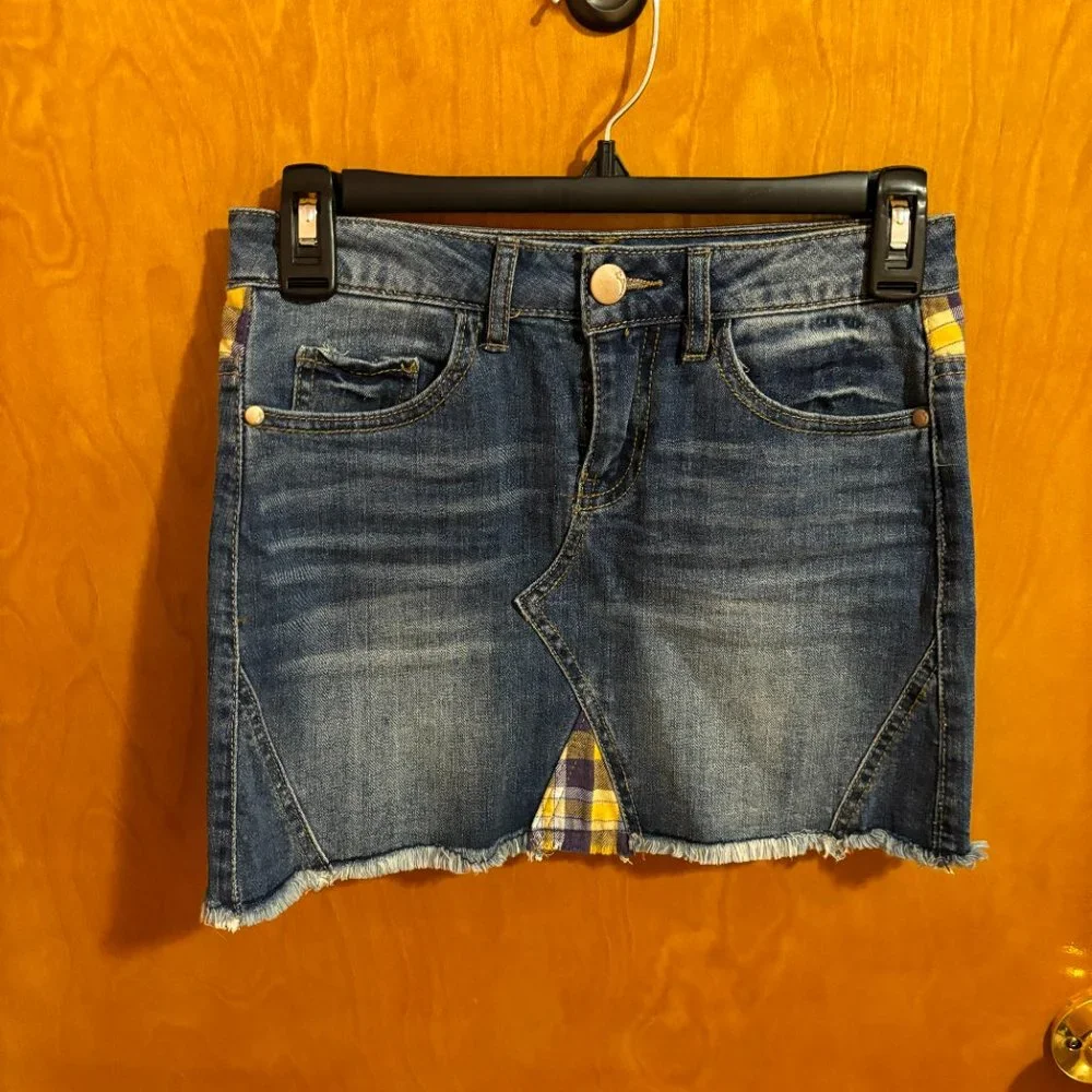 Dollhouse Denim Mini Skirt Blue Yellow Size‎ 0 W24