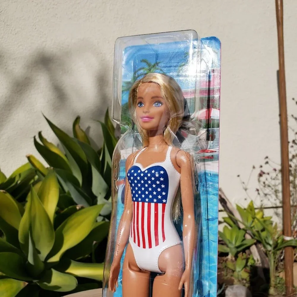 Barbie new beach