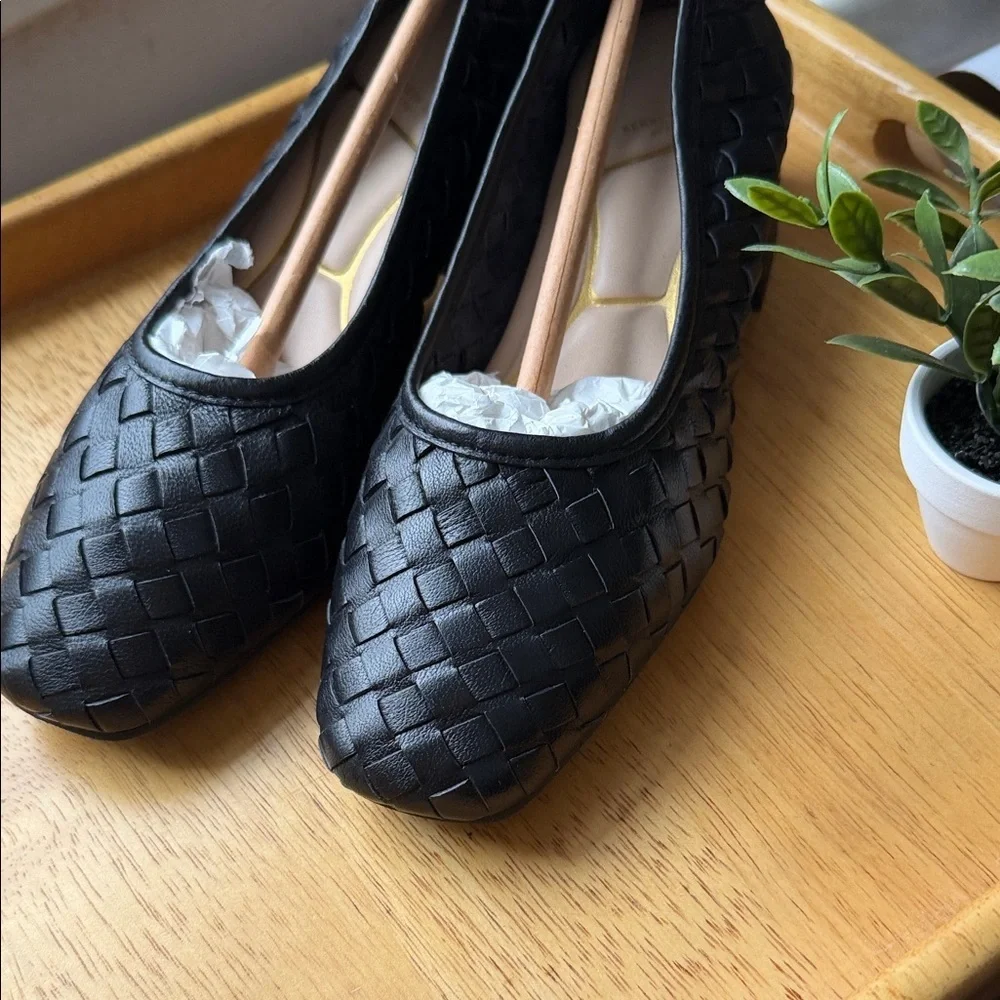Kenneth Cole kenneth cole