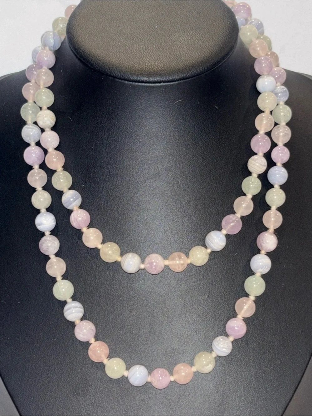 N/A elegant pastel