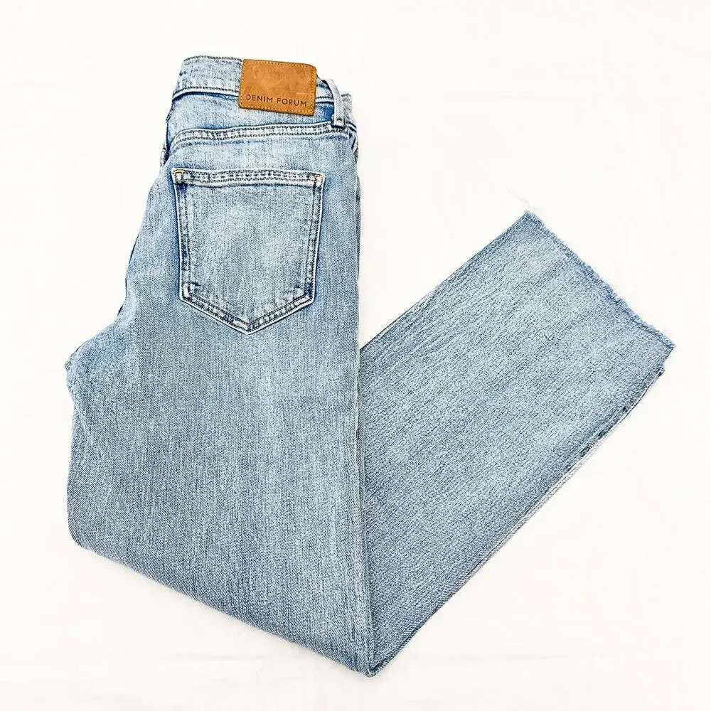 Denim Forum The Arlo High Rise Straight Denim Jeans Light Wash Size 25