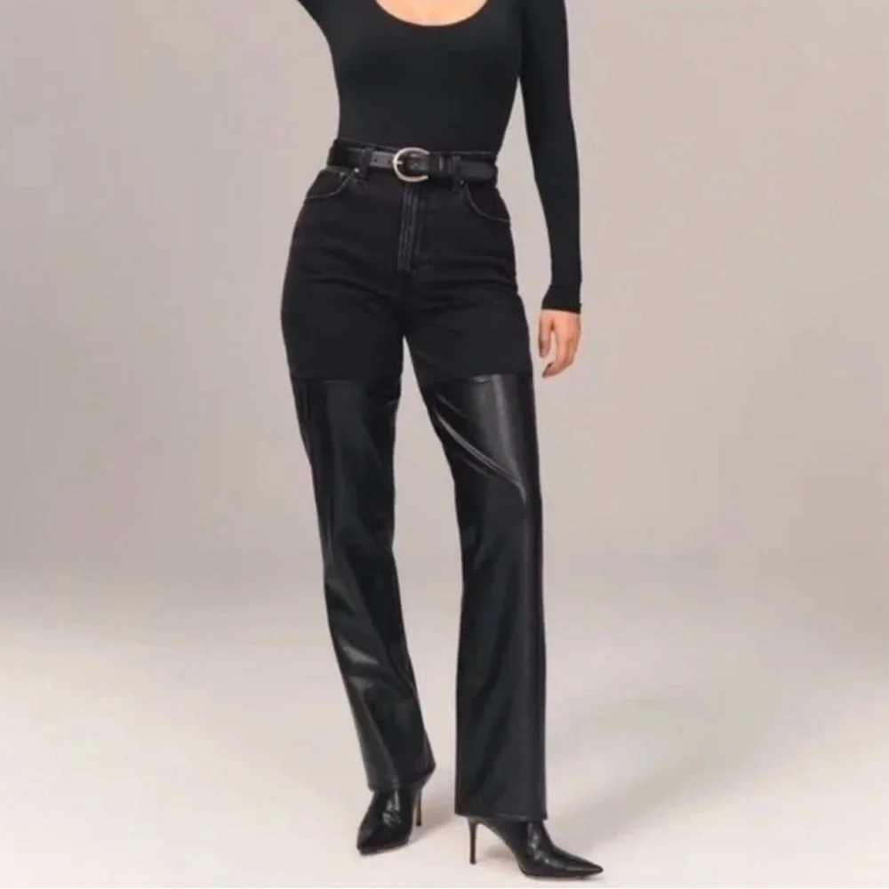 🖤 Abercrombie & Fitch 90s Straight Ultra High Rise Jeans Black‎ Mixed Size 34