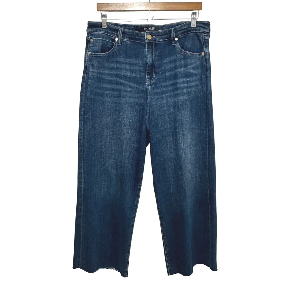 Liverpool Eco Stride High Rise Jeans Womens 12/31 Wide Leg Crop Flare Cut‎ Hem