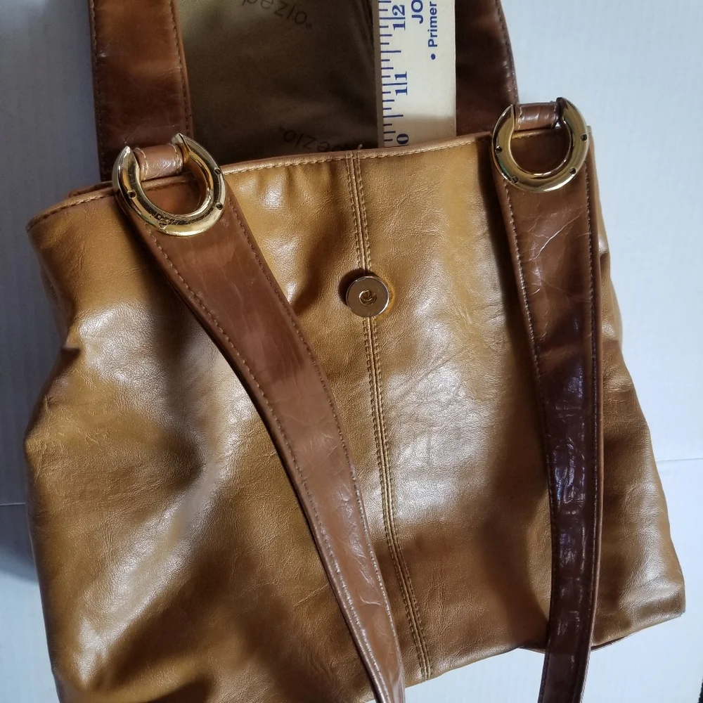Capezio *capezio mustard