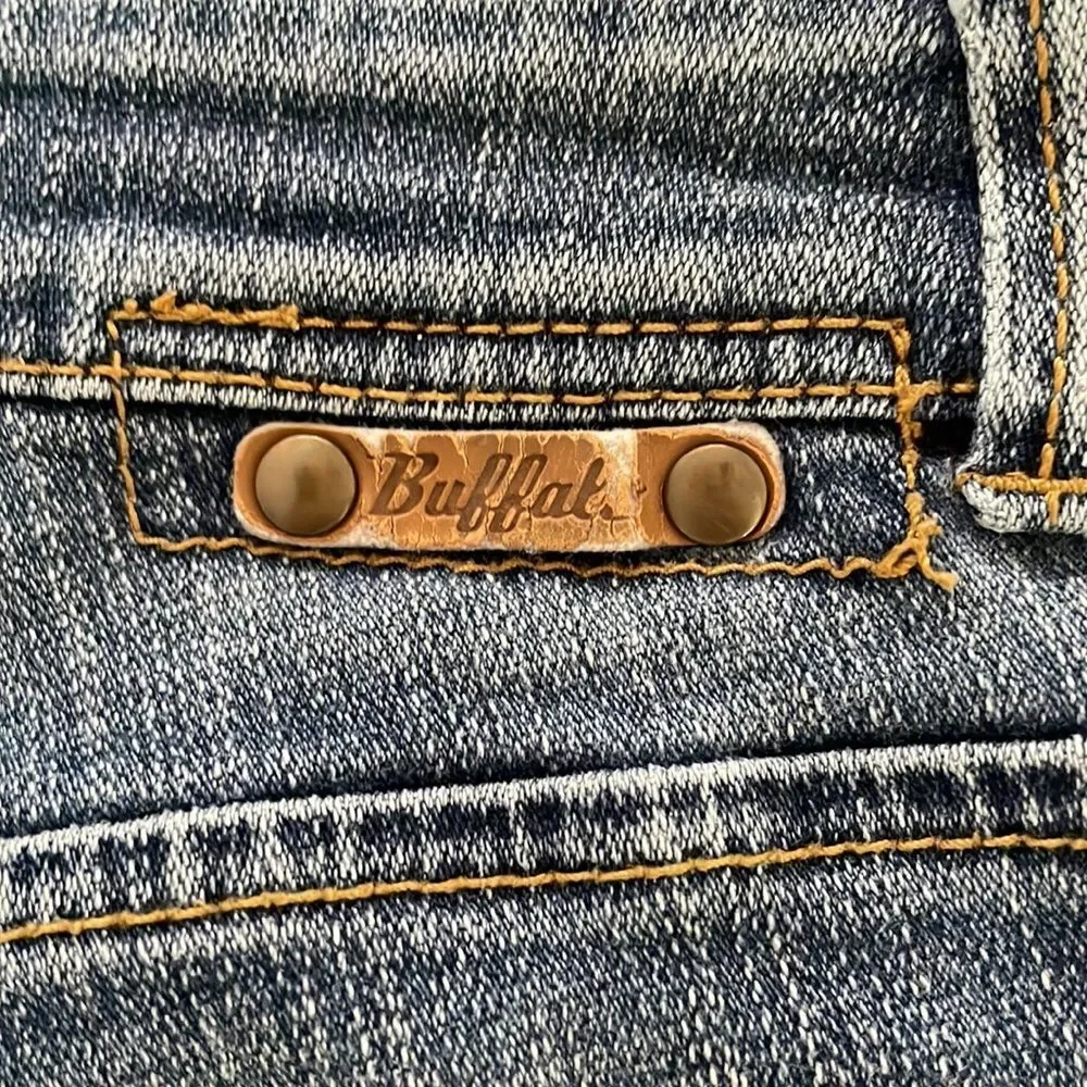 Buffalo David Bitton mid cuffs