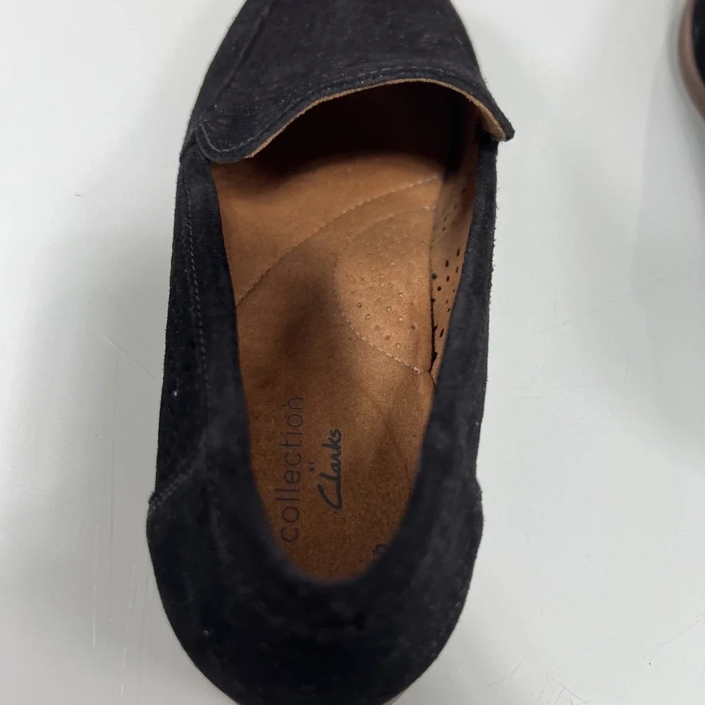 Clarks Collection Women's Size 8‎ Black Suede Loafers Slip On Comfort Shoes