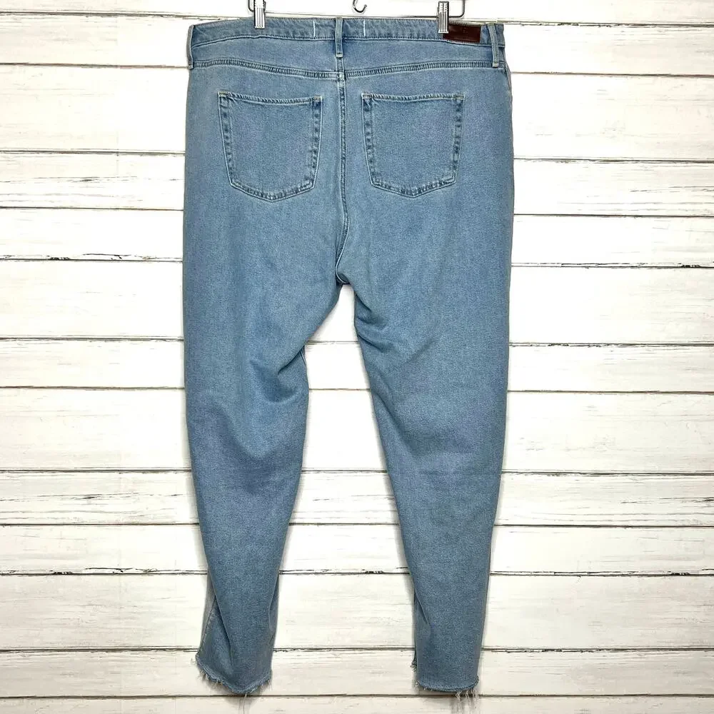 Hollister Baggy Ultra High Rise Dad Jean Two Tone Denim Size 34