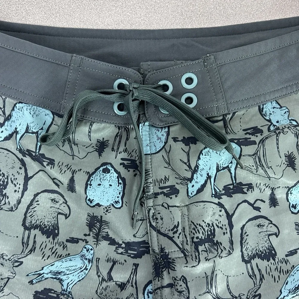 The North Face‎ Gray Blue Bear Animal Theme Board Shorts Swim Trunks Men 32