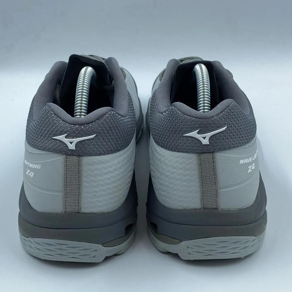 Mizuno wave lightning