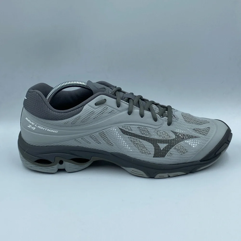 Mizuno wave lightning