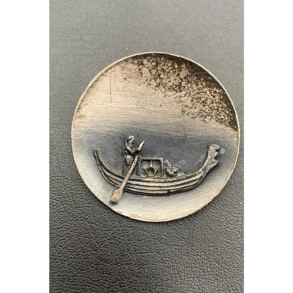 Vintage Gondola Pewter / Silver Tone Brooch‎