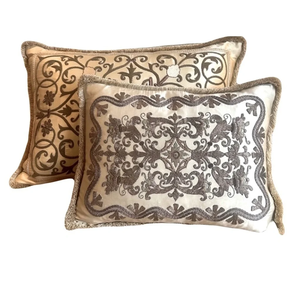 Gerry Nichol, Inc. NY NY Cushions‎ Silk Beaded Handcrafted Aubusson style