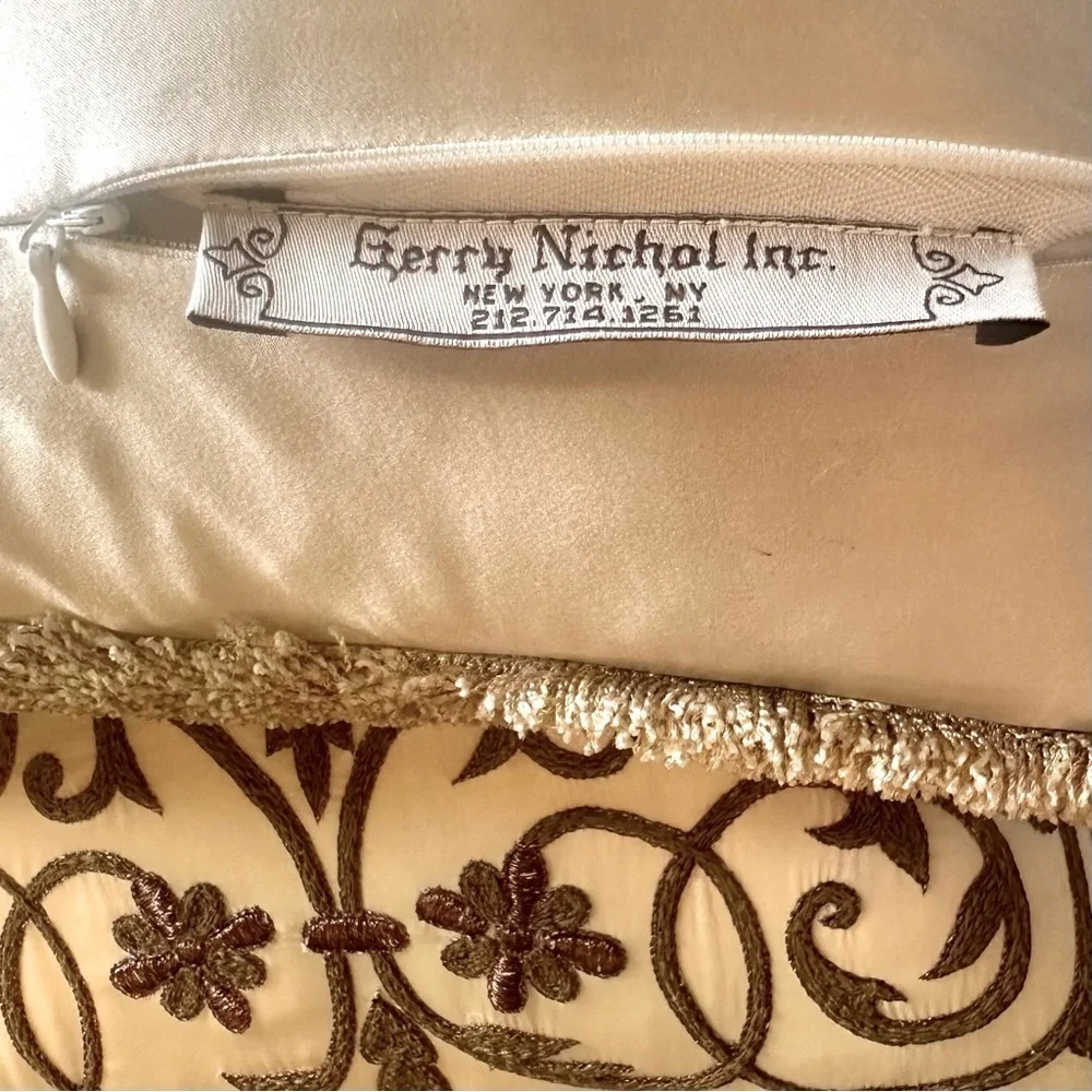 Gerry Nichol Inc. New York pair gerry