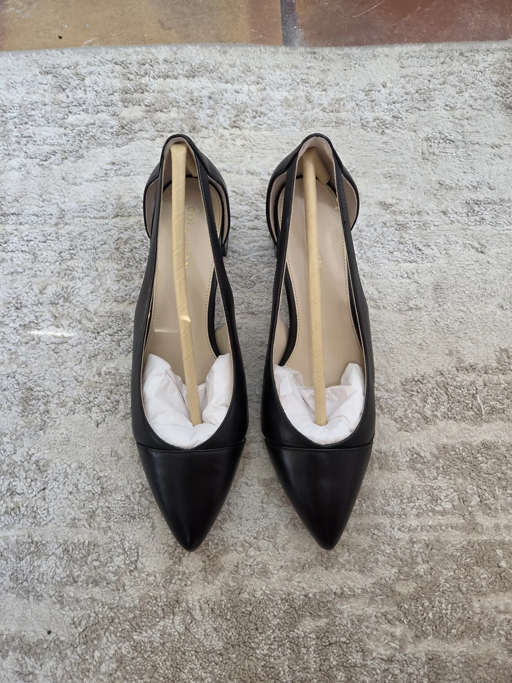 Cole Haan Women's Caia Pump 55 Black Leather Pointed-Toe Block Heel Pumps