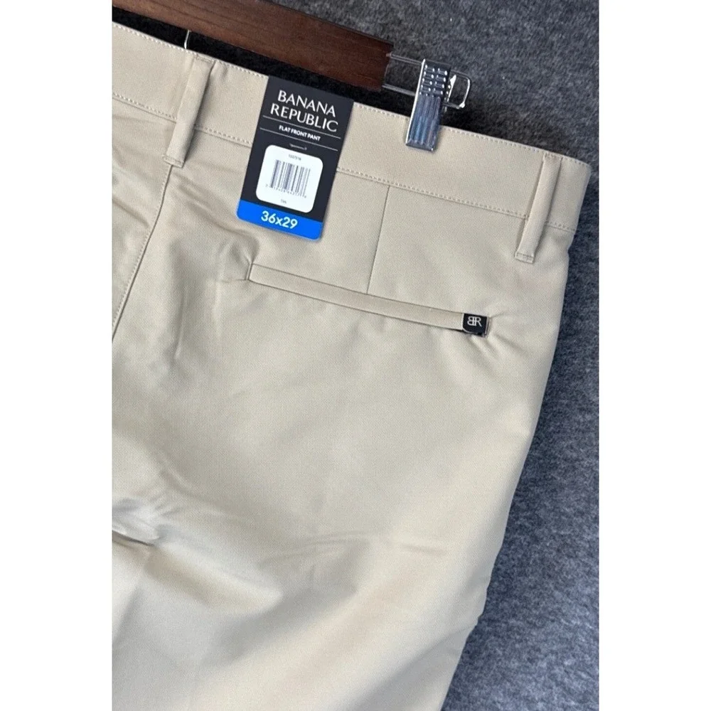 NWT Banana Republic Flat Front Pant Men 36x29 Tan Performance Polyester Trousers