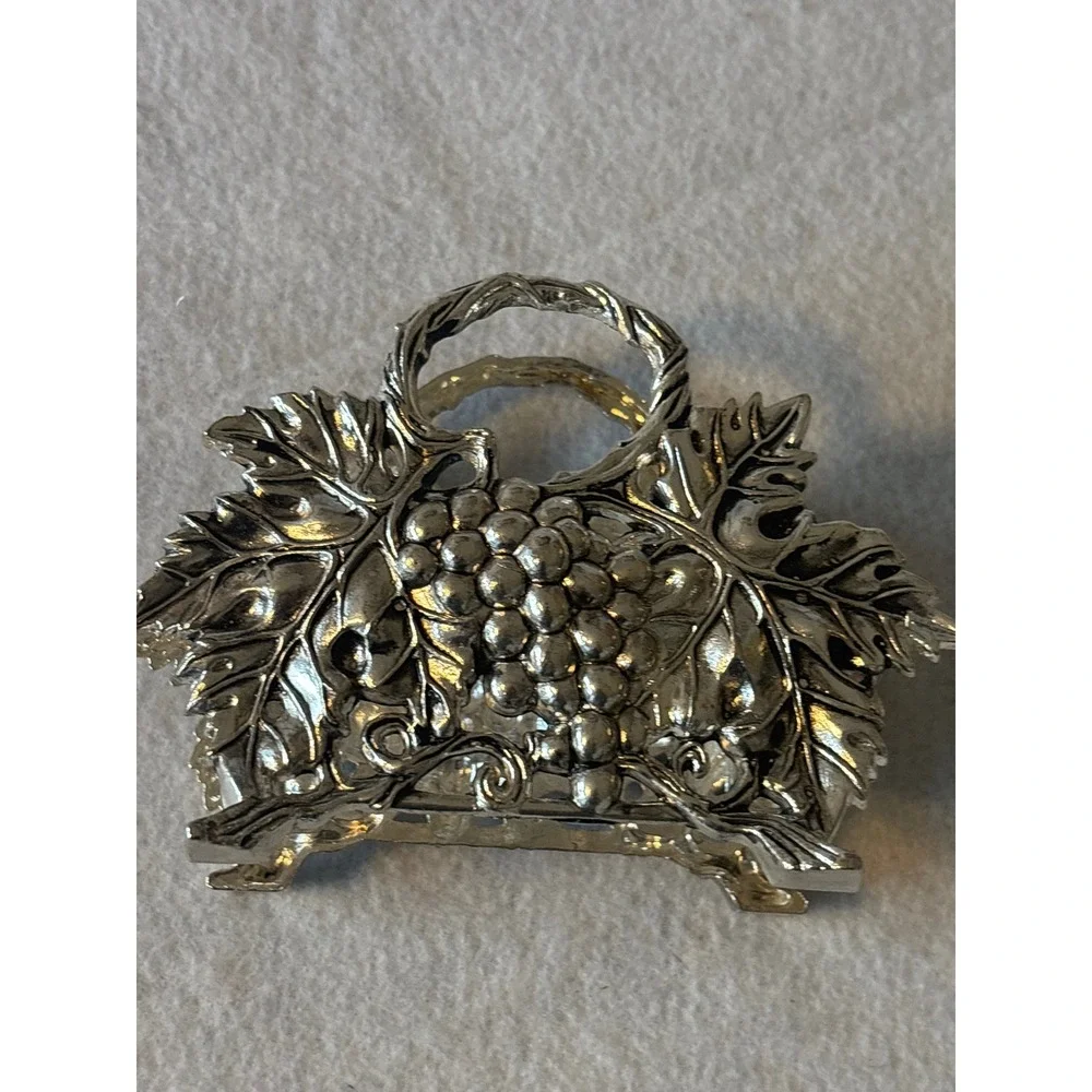 Vintage Silver Tone Grape‎ Leaf Napkin Holder Caddy Table Decor