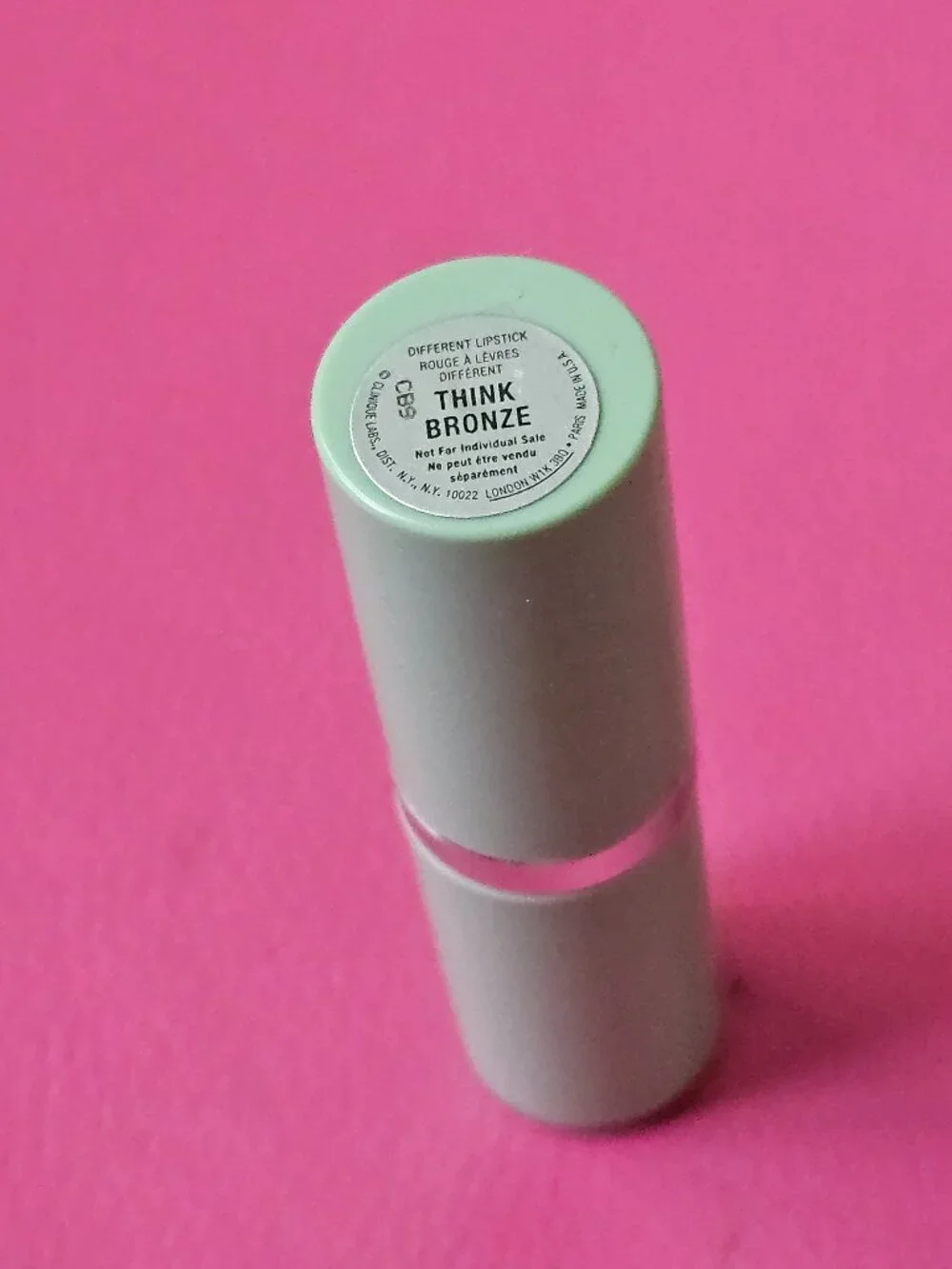 Clinique Dramatically Different Lipstick Think Bronze
