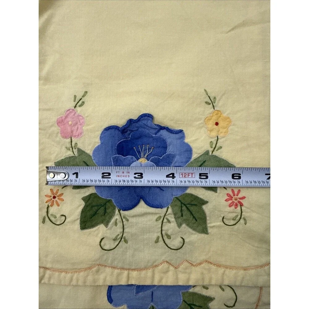 Vintage Yellow 4 Placemats 4 Napkins Embroidered Flower Floral Appliqué Set