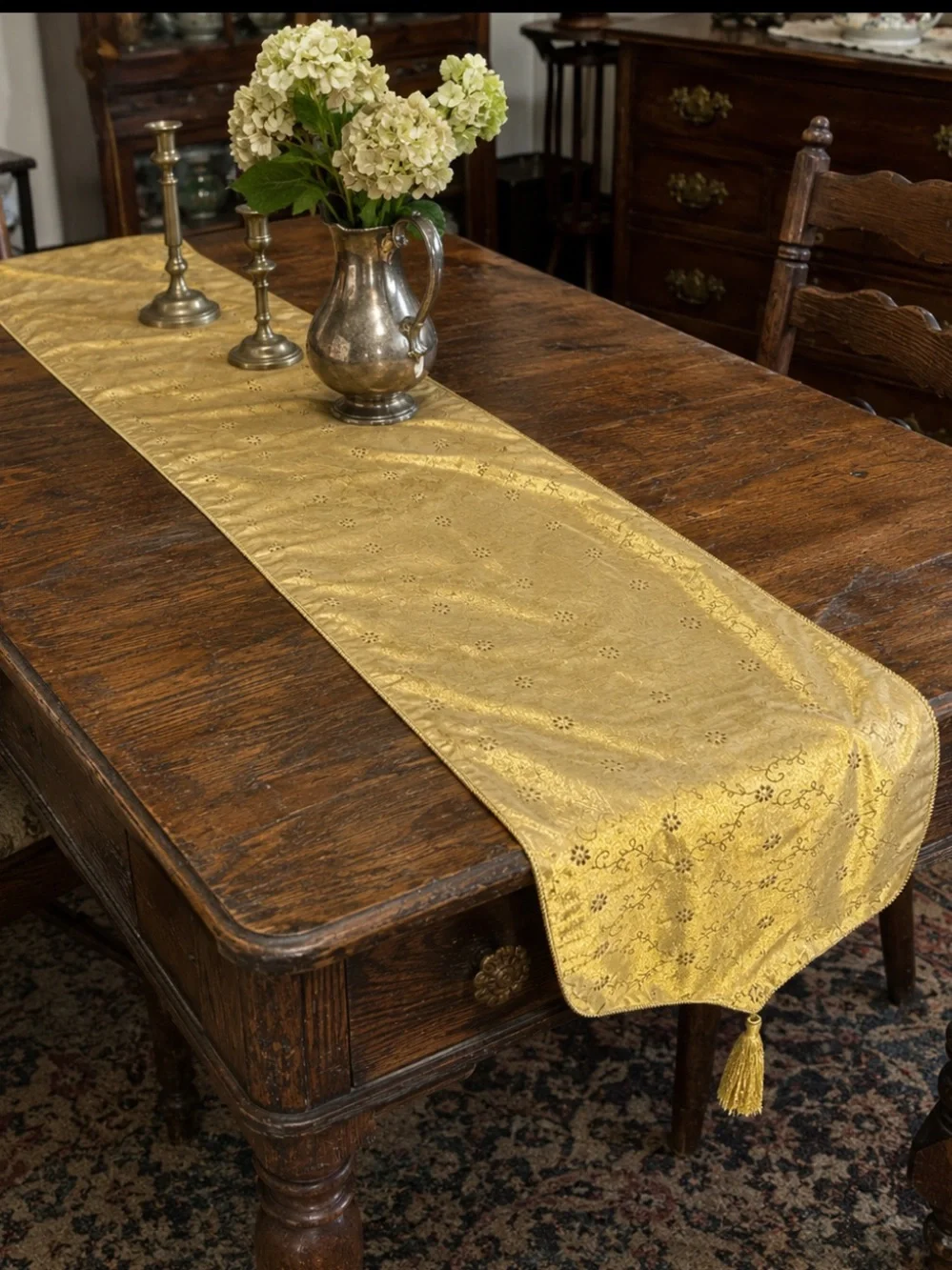Vintage Gold Beaded Jacquard Table Runner with Tassels