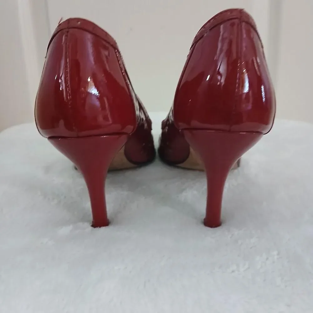 Y2K Vintage VANELi Red Patent Floral Laser Cut Peep Toe Heels 7 Rockabilly PinUp