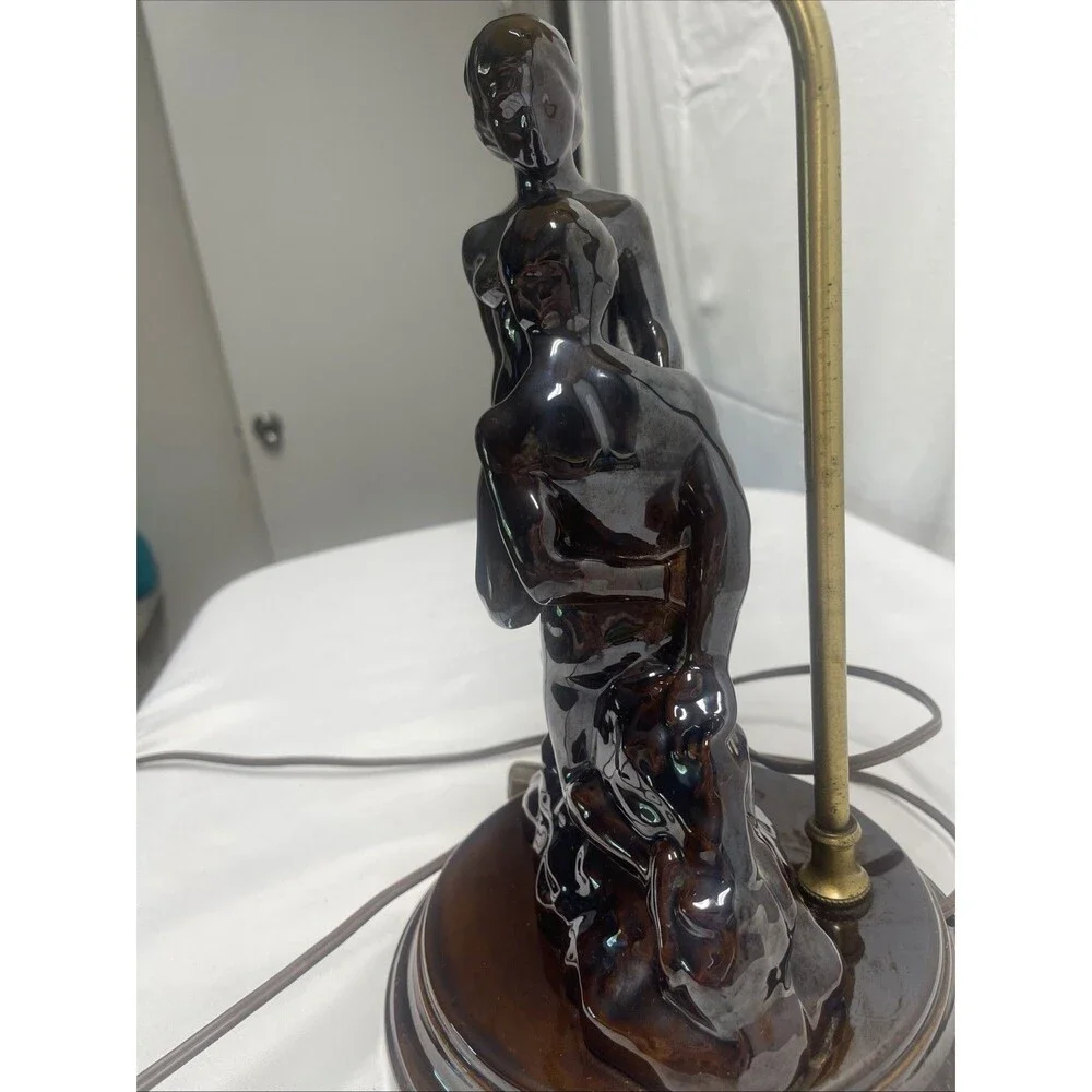 Vintage 1970s Art Deco Table Lamp Couple Embracing Brown 15.5