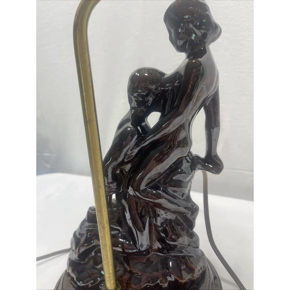 Vintage 1970s Art Deco Table Lamp Couple Embracing Brown 15.5