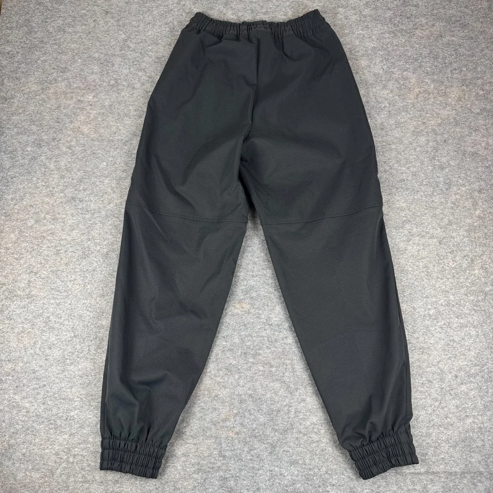 Nike item sportswear