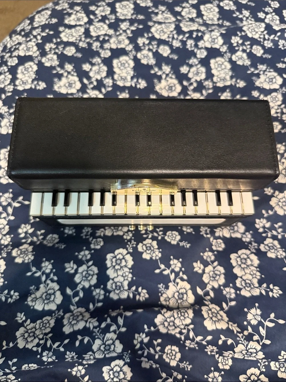 kate spade classic kate