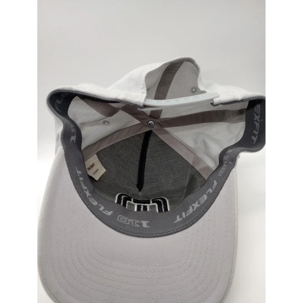 Travis Mathew travismathew golf