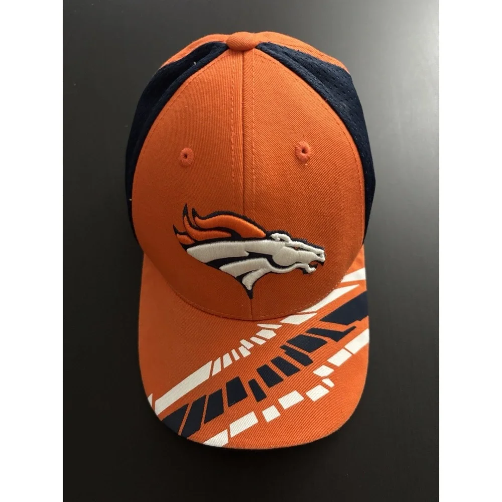 Team NFL Denver Broncos Strapback Hat Logo Cap‎ OSFM  Youth Cap Hat