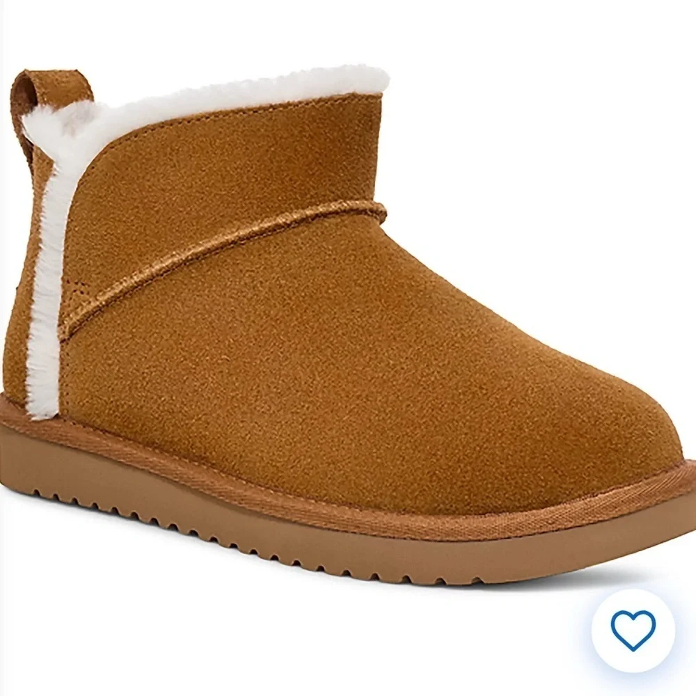 Koolaburra warm comfy