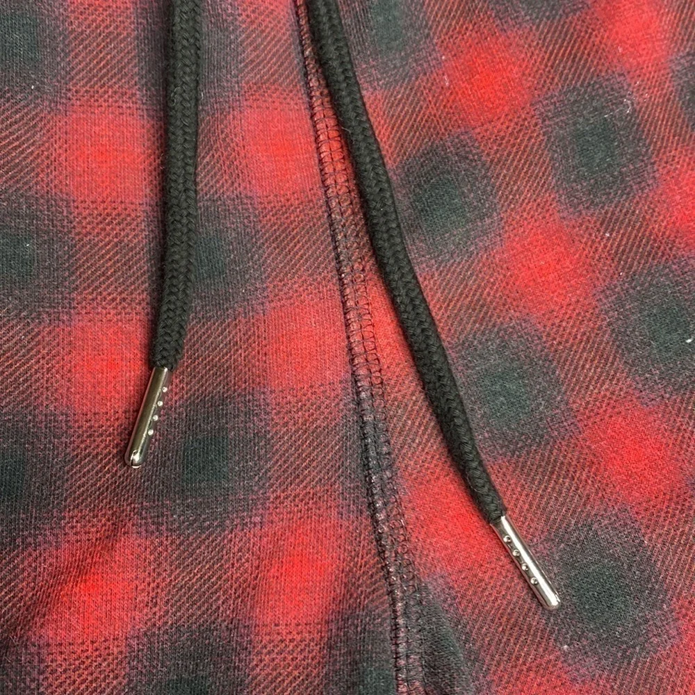 Urban Outfitters material measurements marks