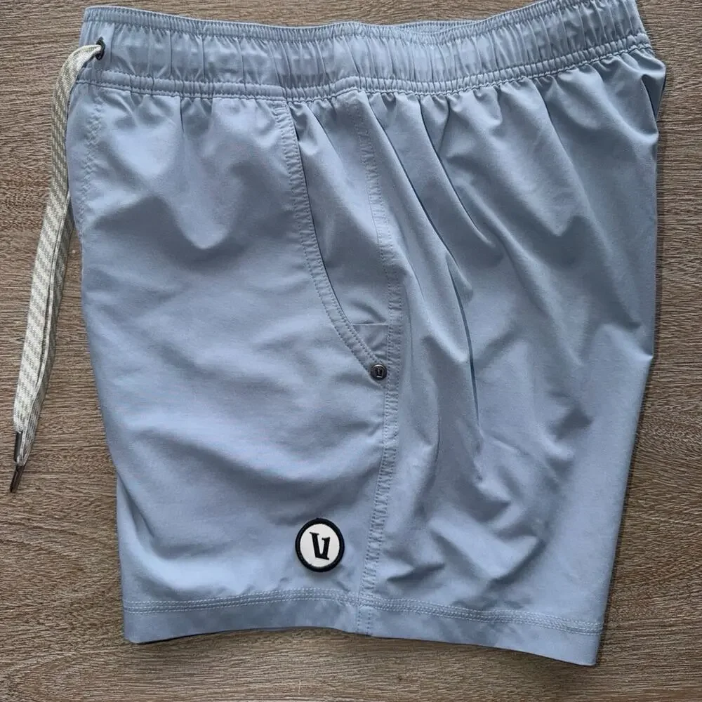 Vuori Men’s Kore Shorts Light Blue 5” Lined Sz XS