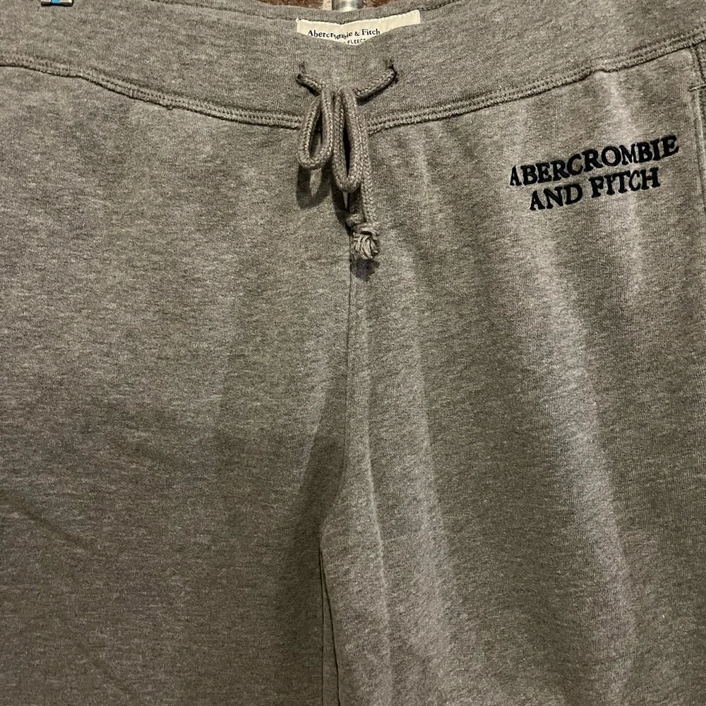 Abercrombie & Fitch abercrombie fitch