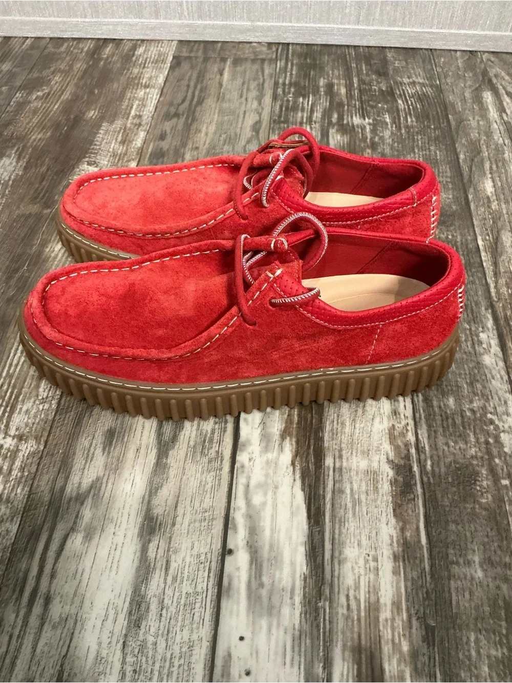 Clarks bold red