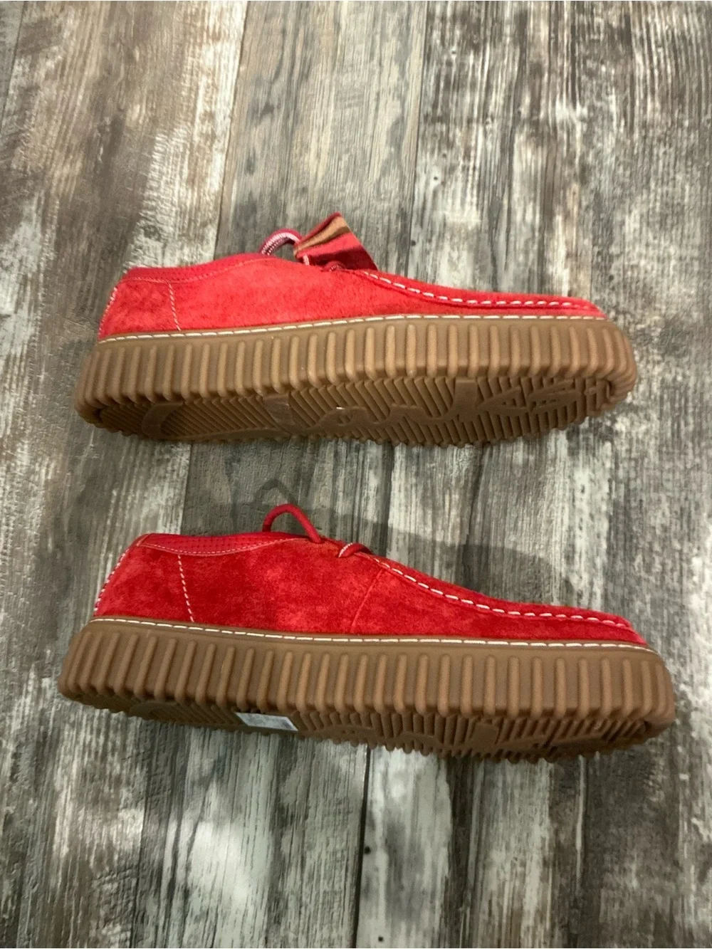 Clarks bold red