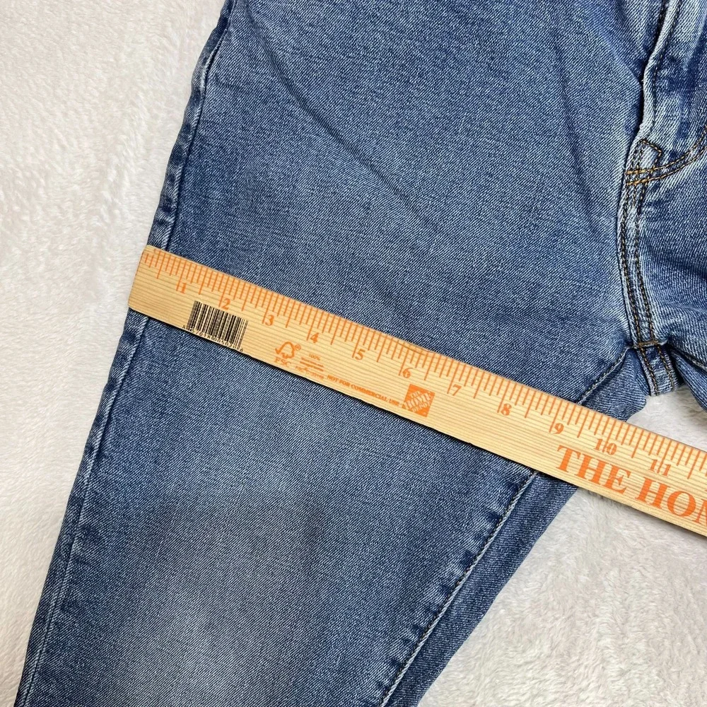 GAP slim taper