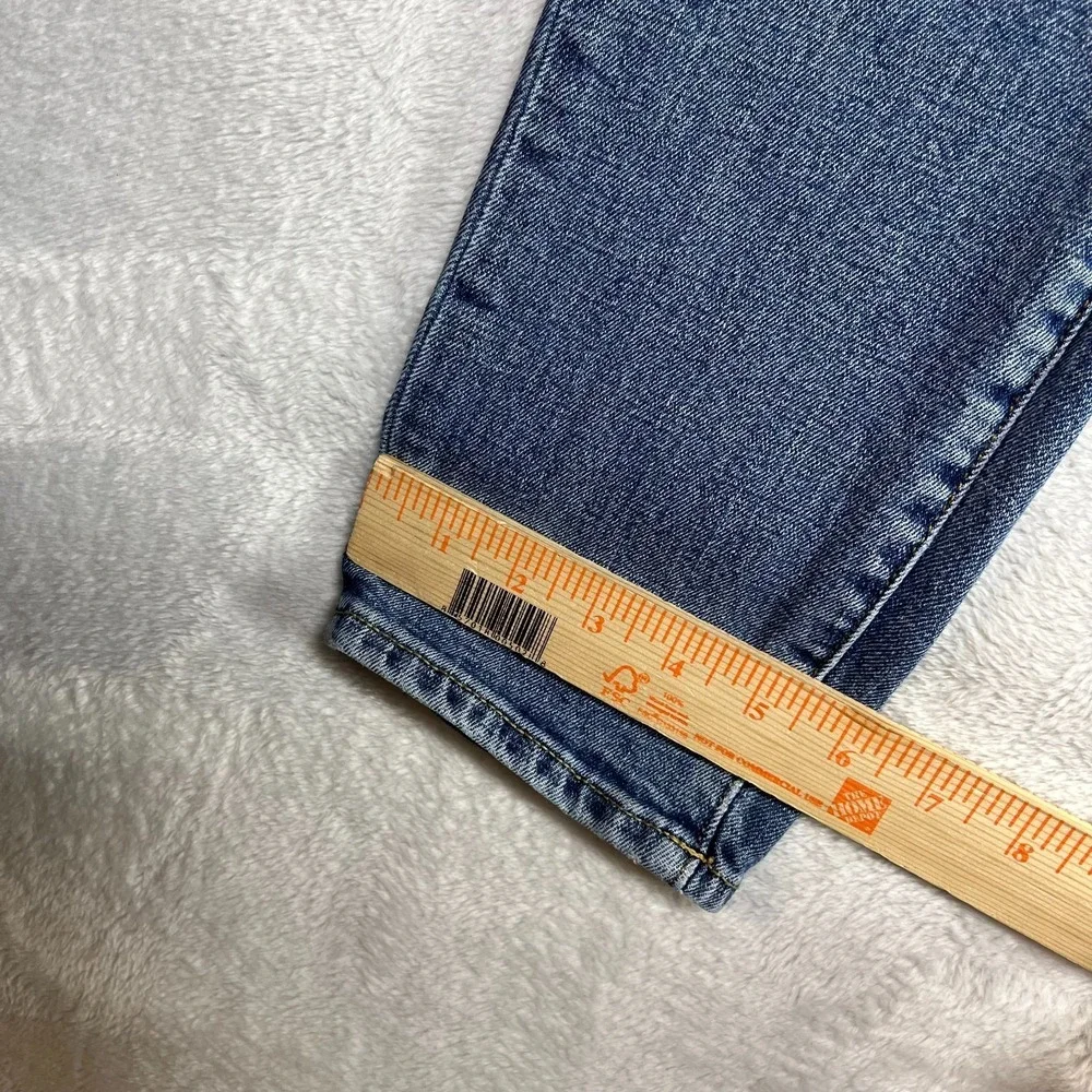 GAP slim taper